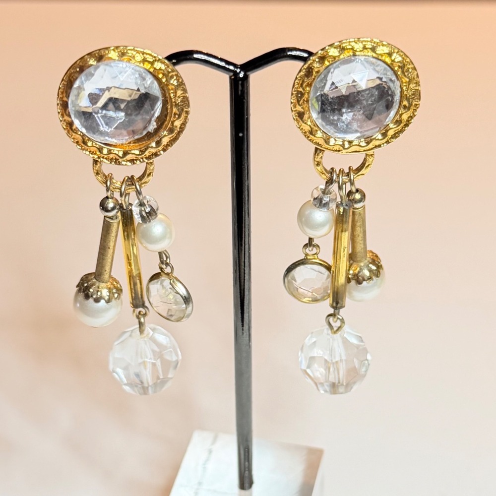 Vintage‎ Gold Tone Crystal Faux Pearl Chandelier Drop Earrings Clear Stone